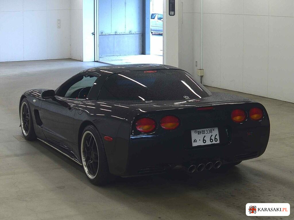 Chevrolet Corvette 2000 z aukcji japońskiej