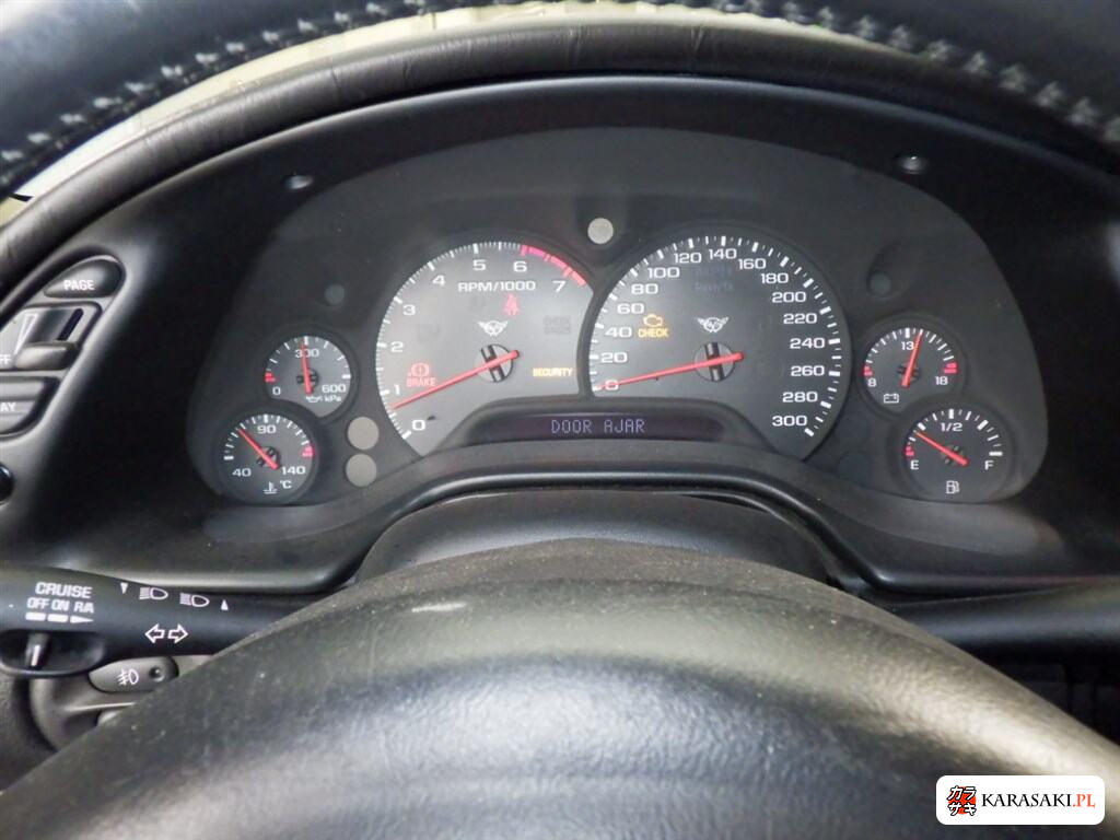 Chevrolet Corvette 2000 z aukcji japońskiej