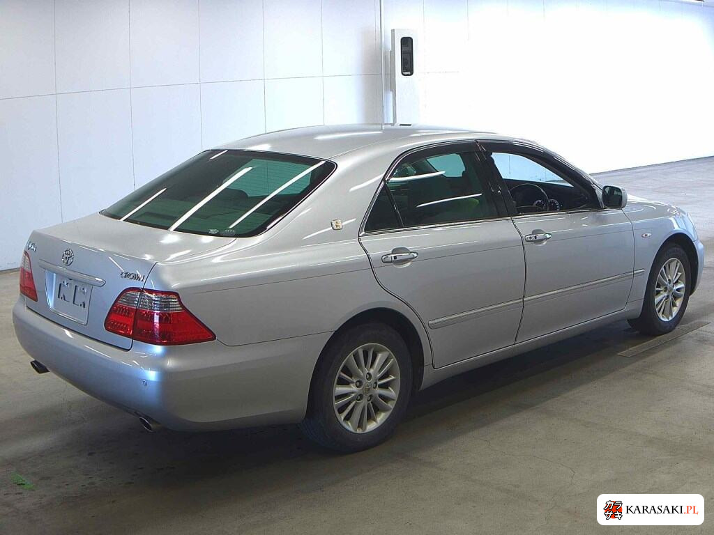 Toyota Crown 2006 z aukcji japońskiej