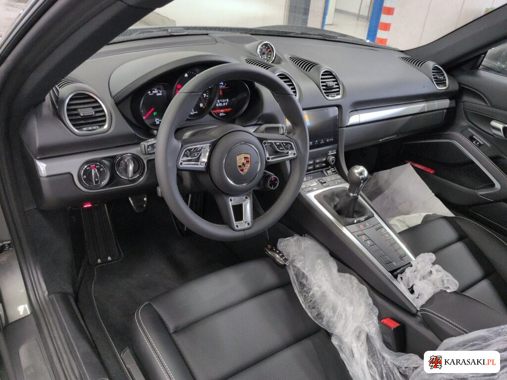 2025 Porsche 718 Cayman Style Edition 5