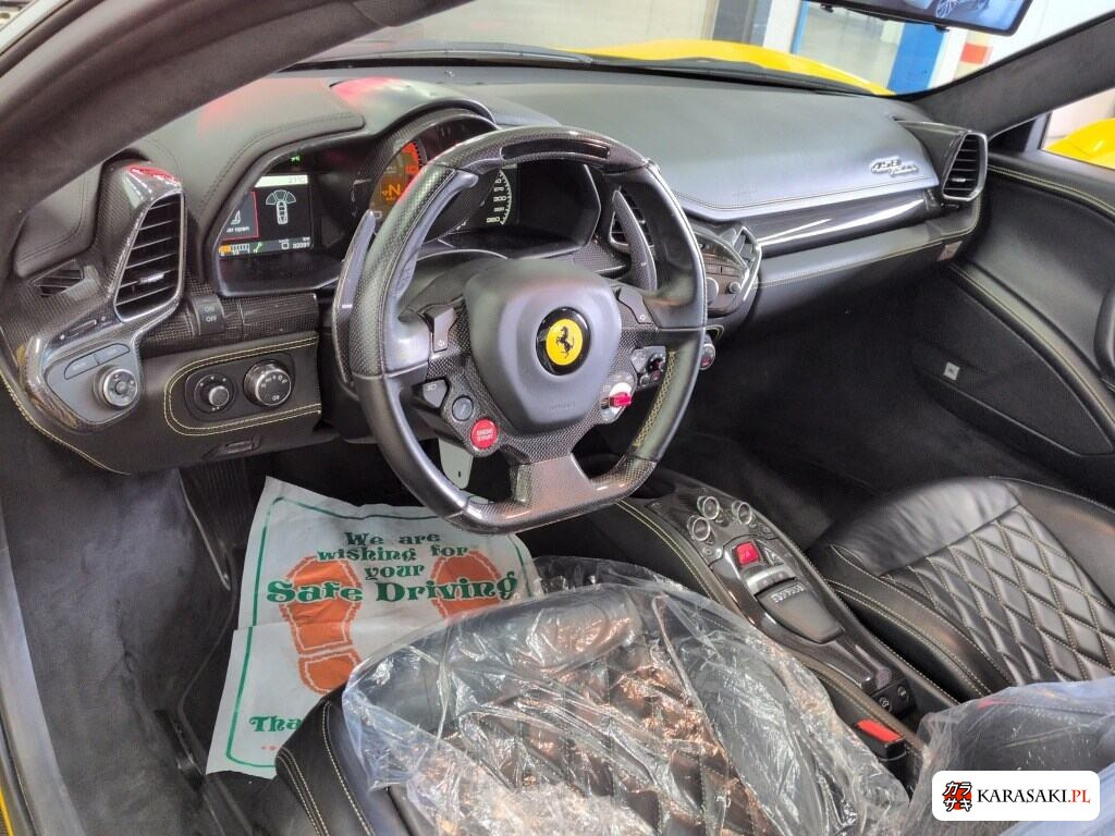 2017 Ferrari 458 Italia Base Grade 3