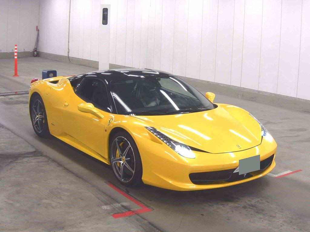 Ferrari 458 2017 z aukcji japońskiej