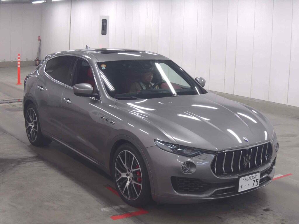 Maserati Levante 2016 z aukcji japońskiej