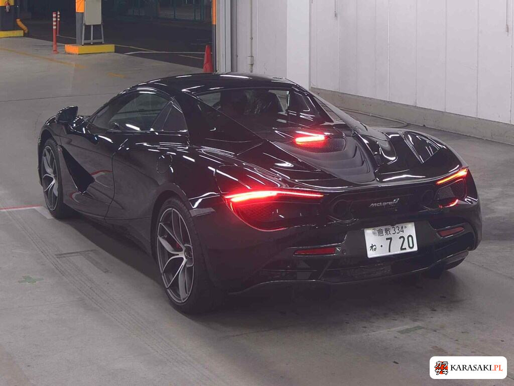 2021 McLaren 720S Spider Performance 2