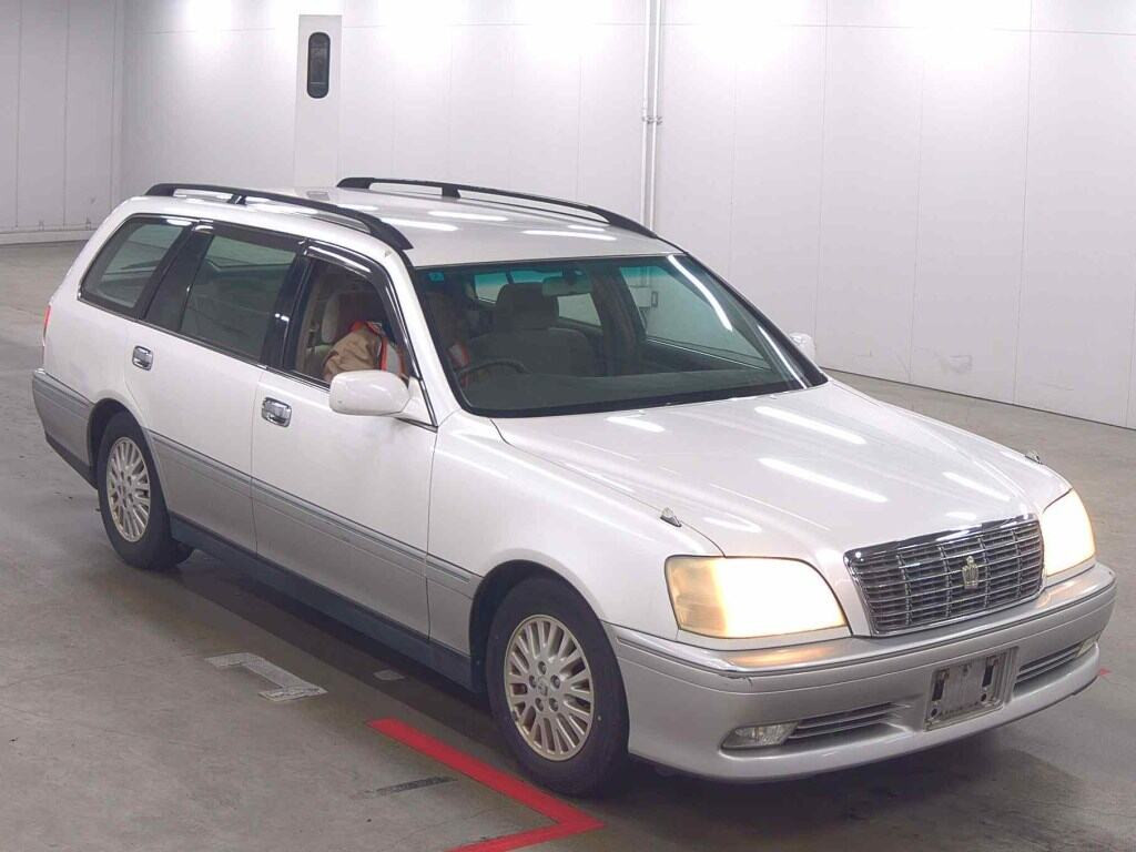 Toyota Crown Estate 2000 z aukcji japońskiej