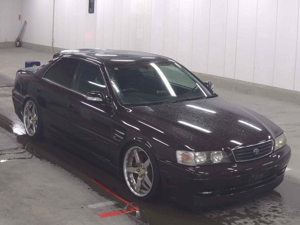 Toyota Chaser 1996 z aukcji japońskiej