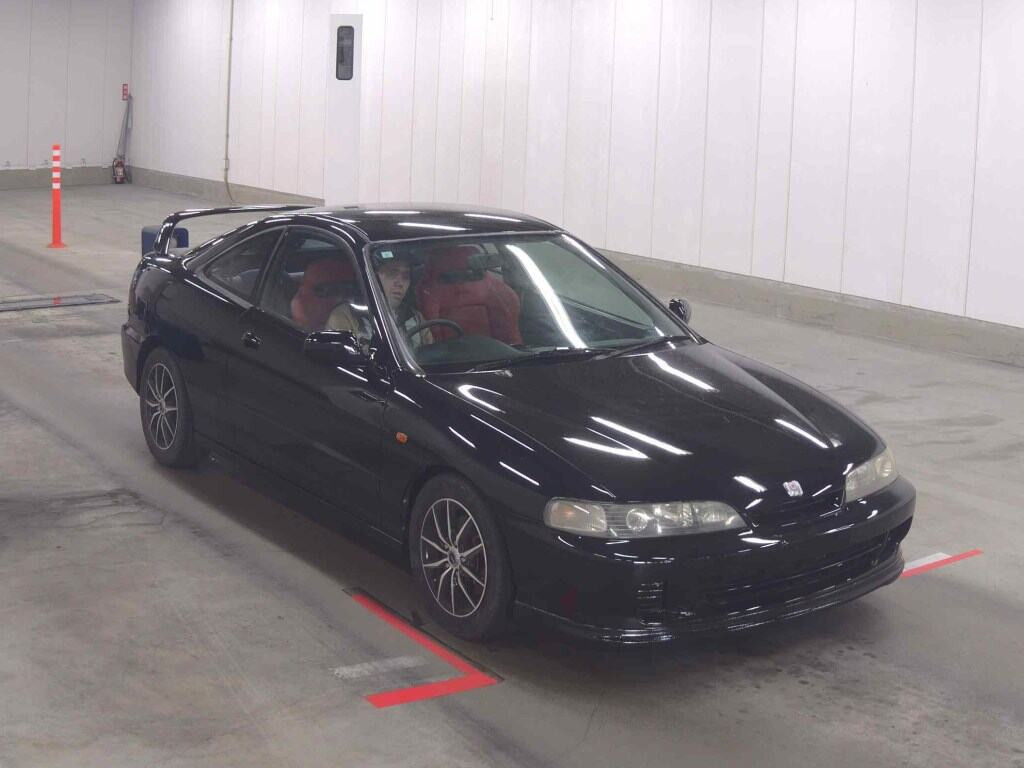 Honda Integra 1999 z aukcji japońskiej