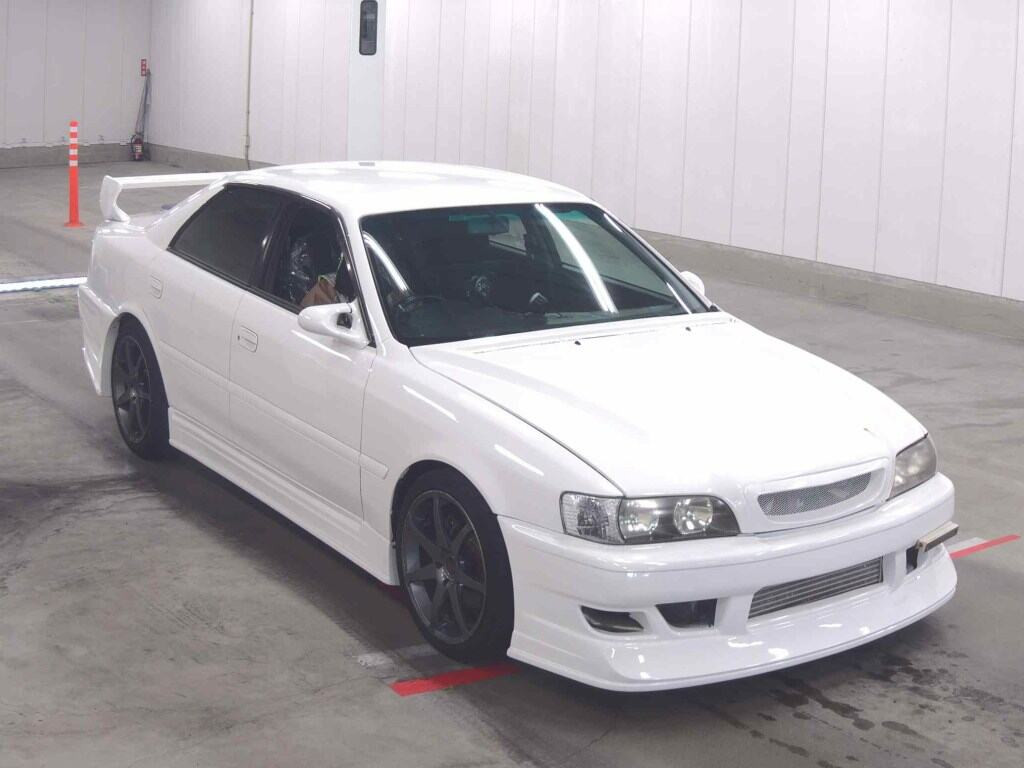 Toyota Chaser 1999 z aukcji japońskiej