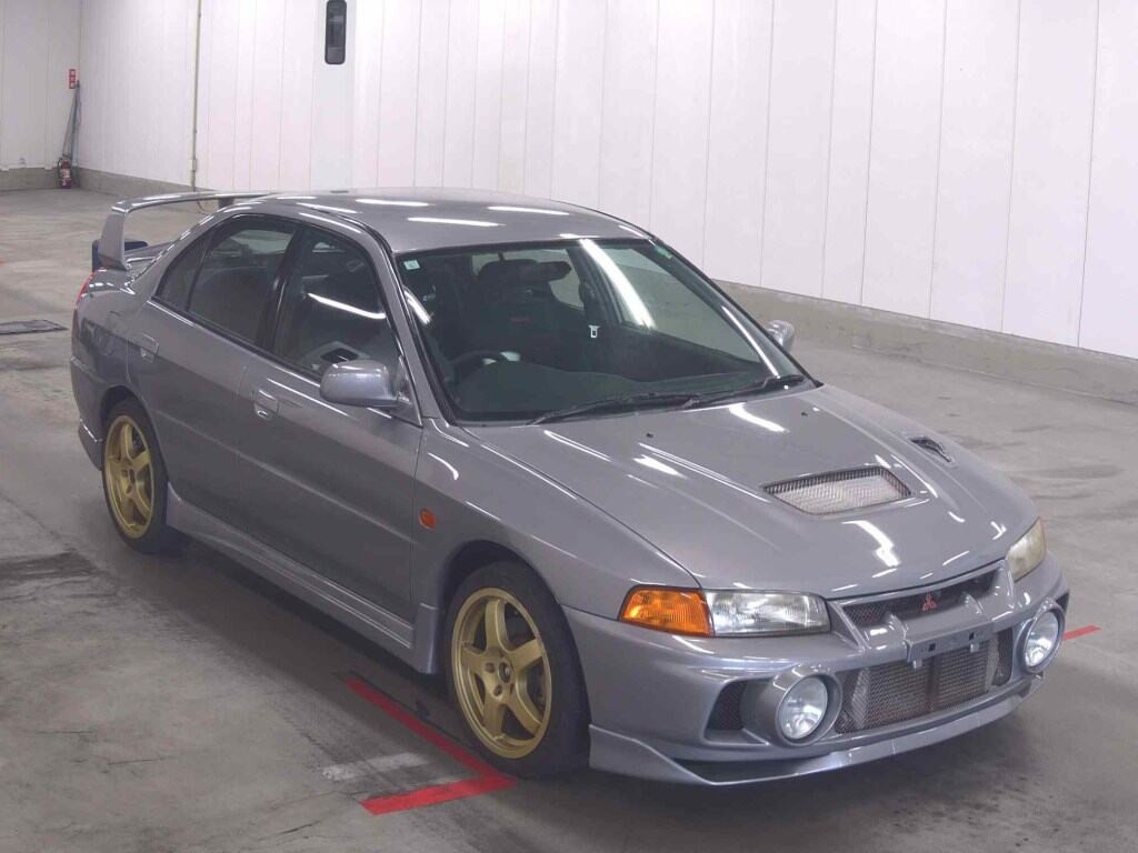 Mitsubishi Lancer 1997 z aukcji japońskiej