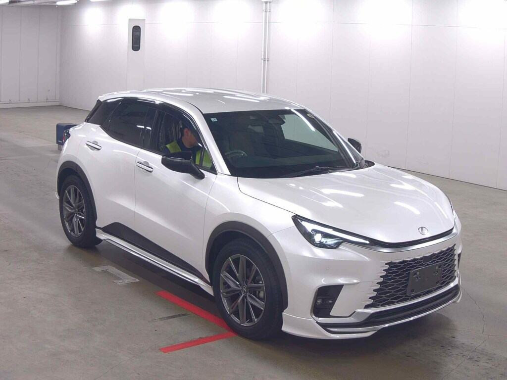 Lexus LBX 2025 z aukcji japońskiej