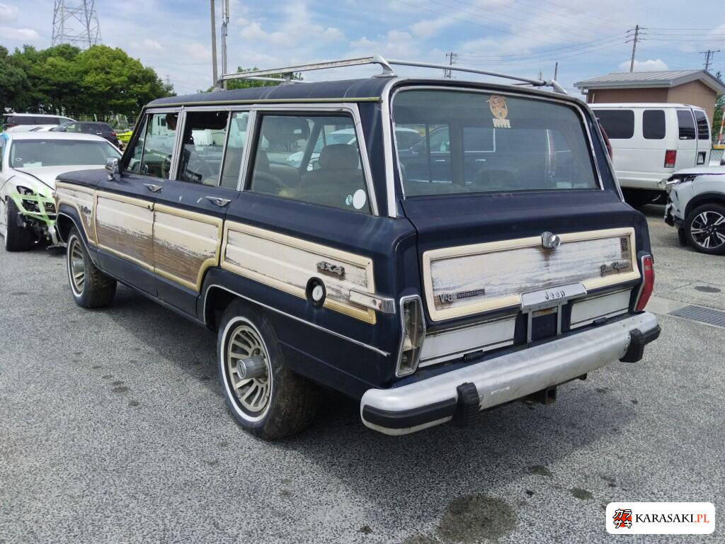 1997 Chrysler Jeep Jeep Grand Wagoneer 4WD 2