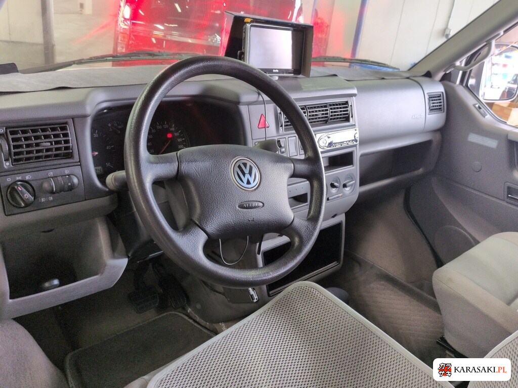 2001 Volkswagen Euro Van 5