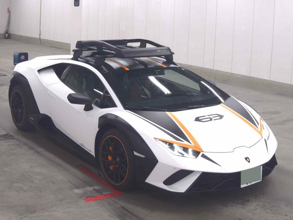 Lamborghini Huracan 2024 z aukcji japońskiej