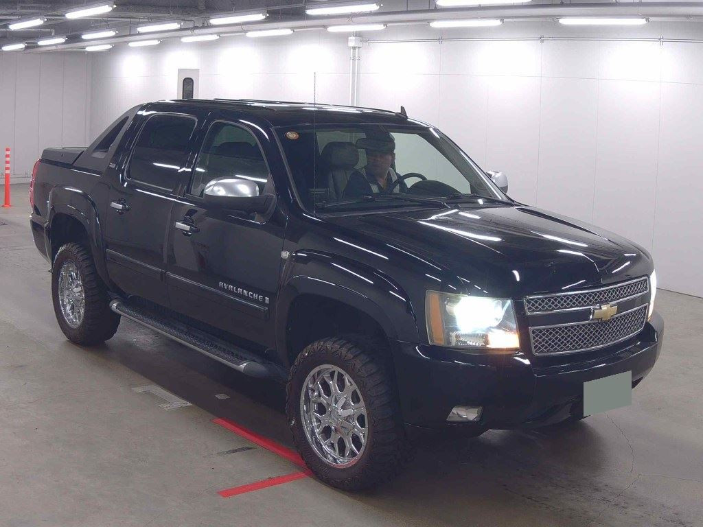 Chevrolet Avalanche 2011 z aukcji japońskiej