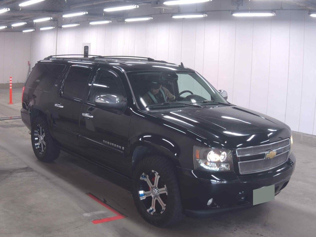 Chevrolet Suburban 2015 з японського аукціону