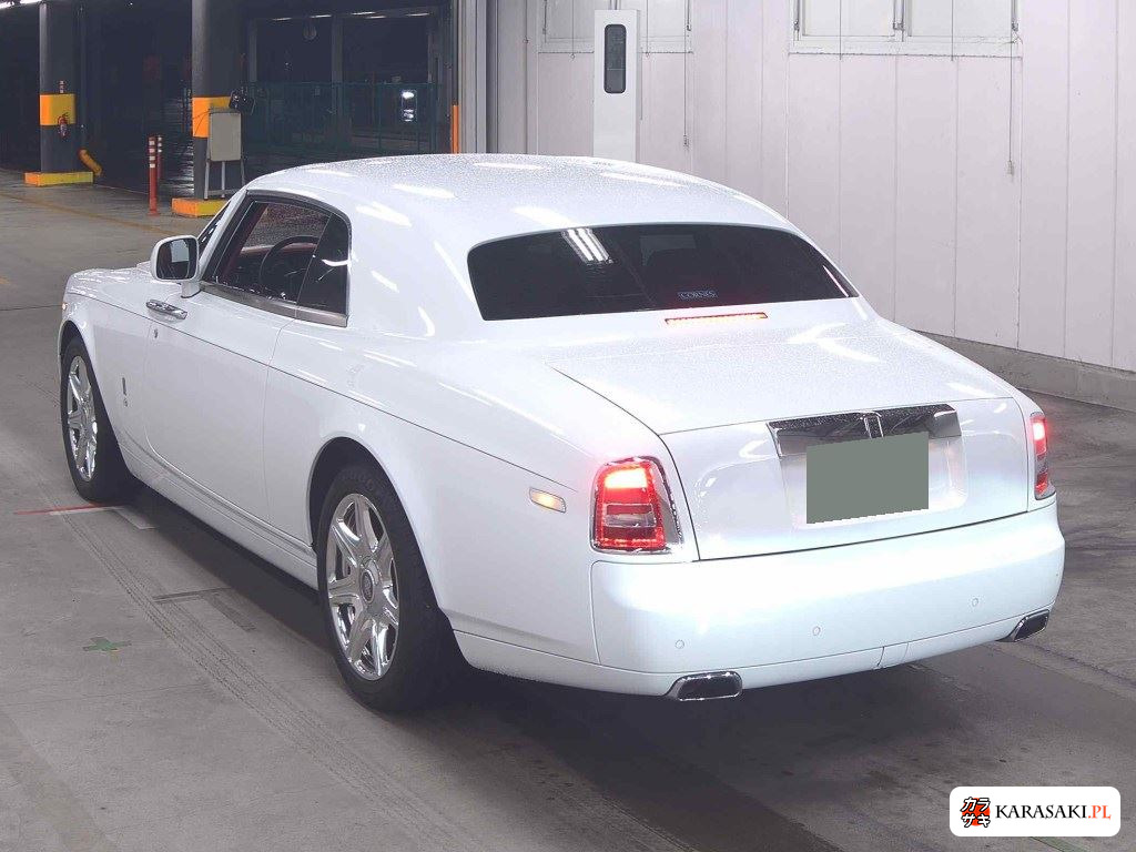 2015 Rolls-Royce Phantom Coupe 2
