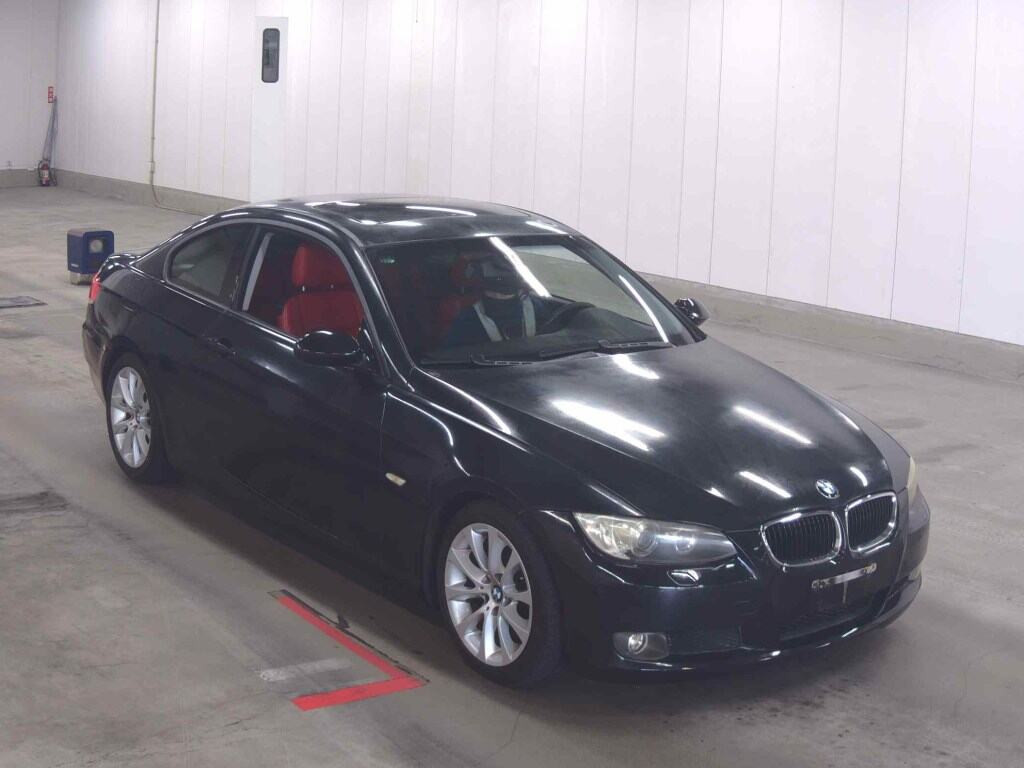 BMW 3 Series 2007 z aukcji japońskiej
