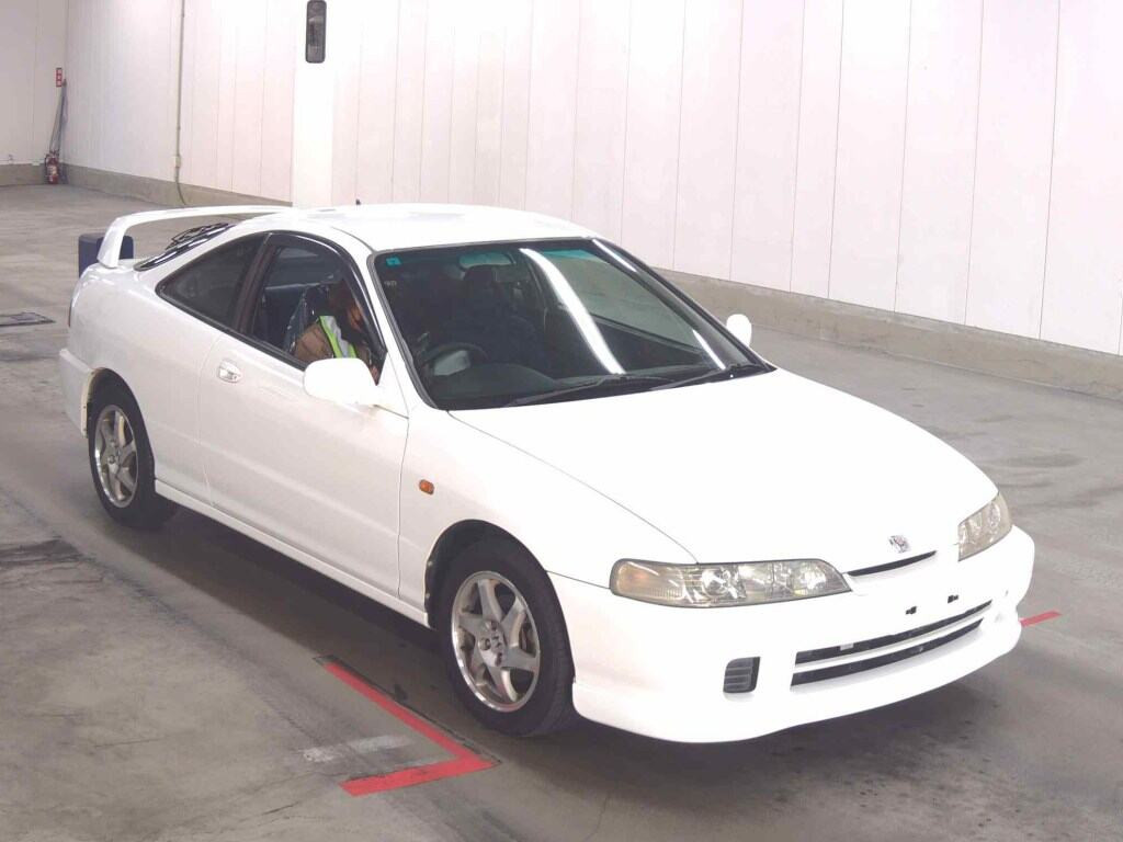 Honda Integra 1999 z aukcji japońskiej