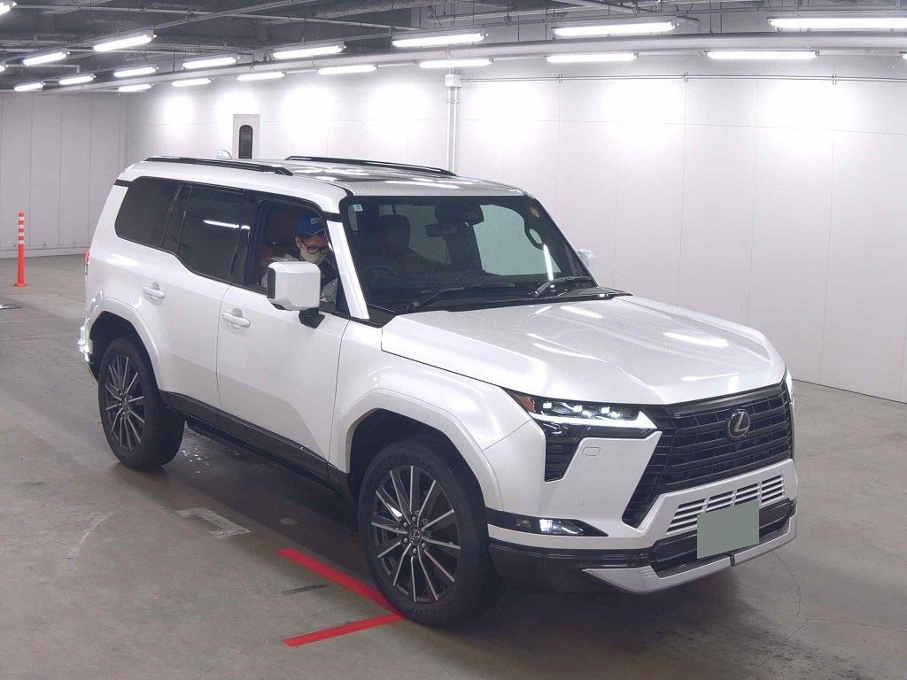 Lexus GX 2025 z aukcji japońskiej