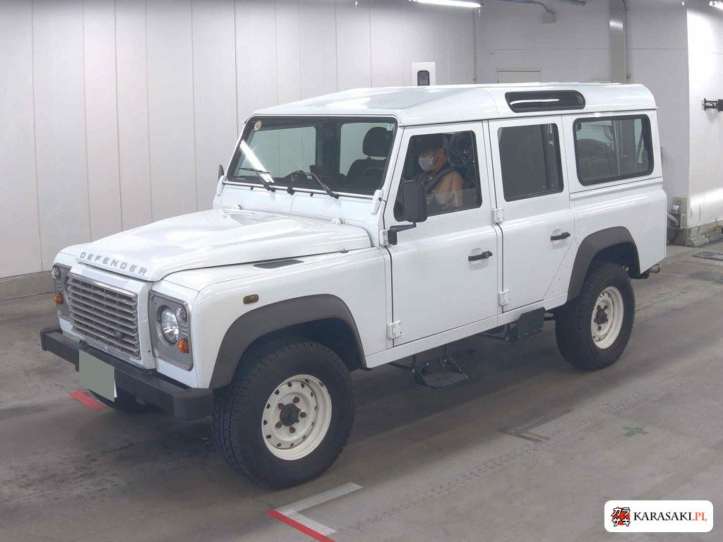 2015 Land Rover Defender 5D 4WD 110 S 3