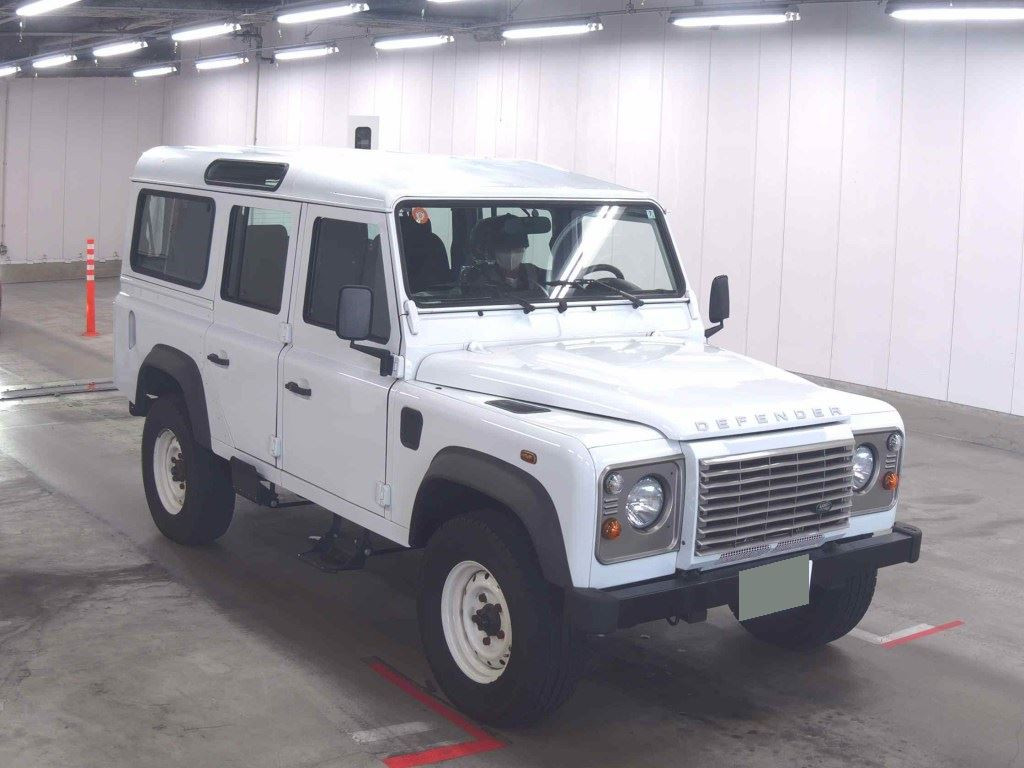 Land Rover Defender 2015 from a Japanese auction