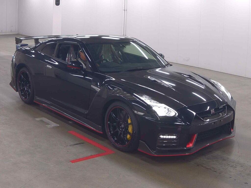 Nissan GT-R 2022 z aukcji japońskiej