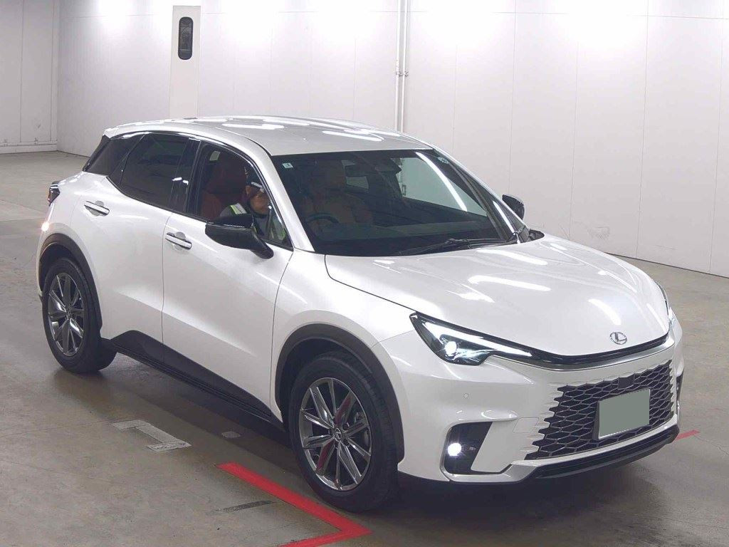 Lexus LBX 2025 z aukcji japońskiej