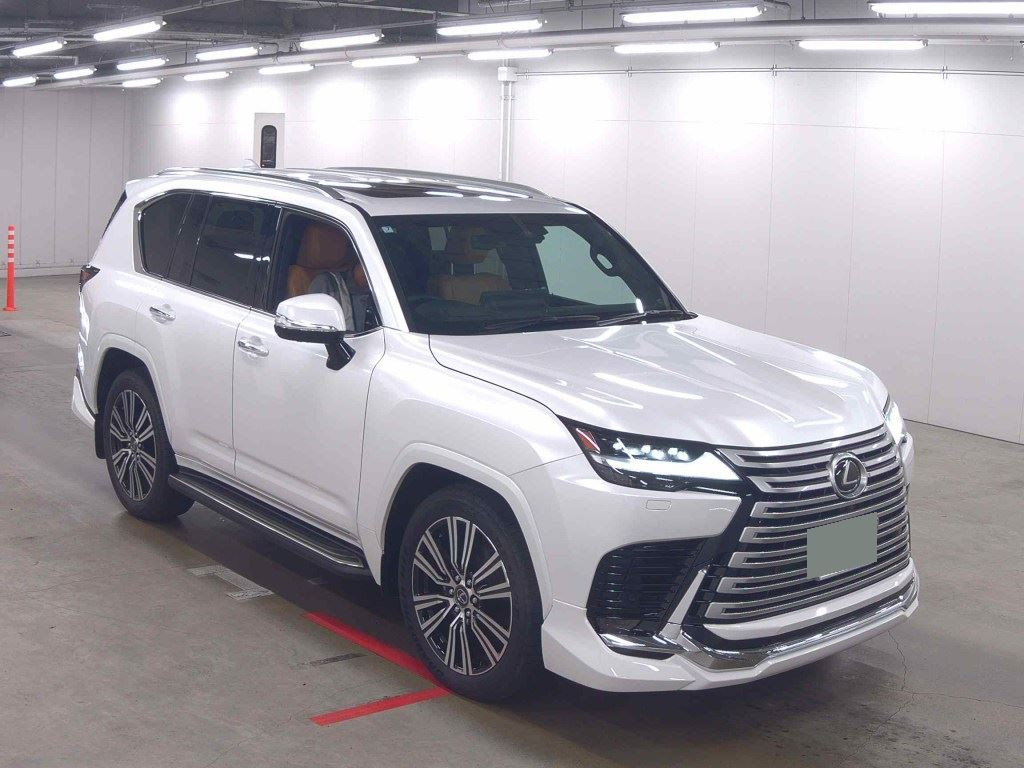 Lexus LX 2025 z aukcji japońskiej