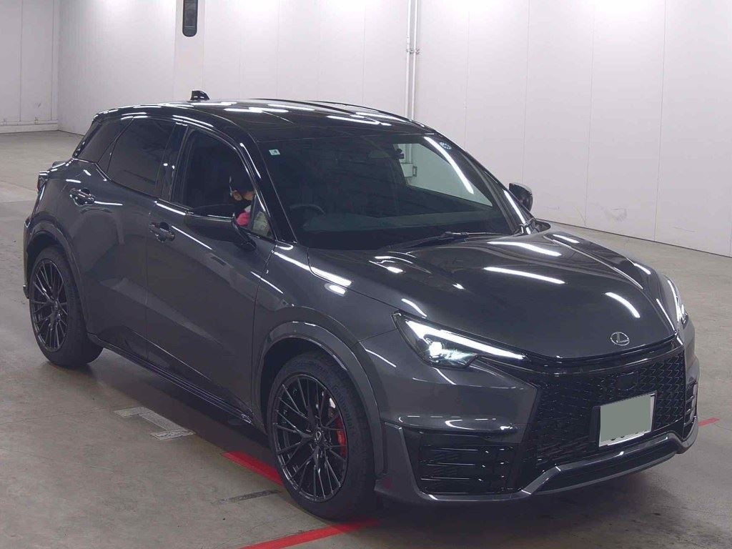 Lexus LBX 2025 z aukcji japońskiej