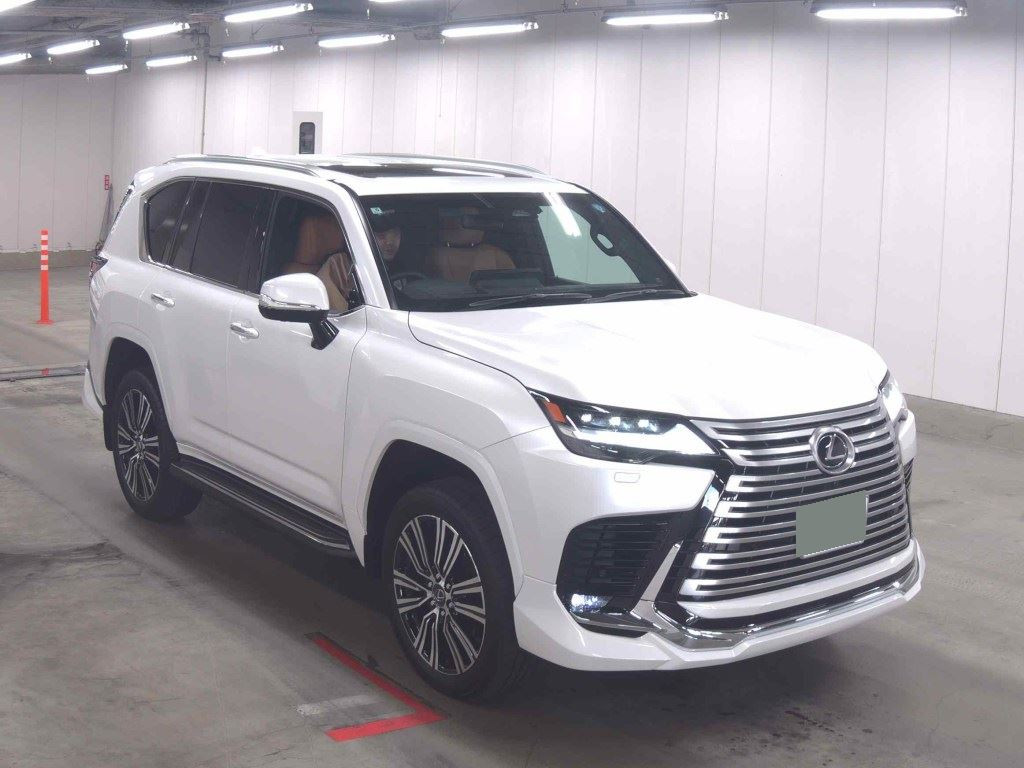 Lexus LX 2025 z aukcji japońskiej