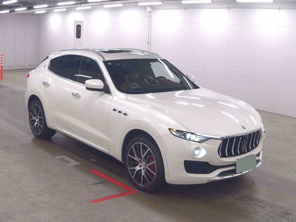 Maserati Levante 2017 z aukcji japońskiej