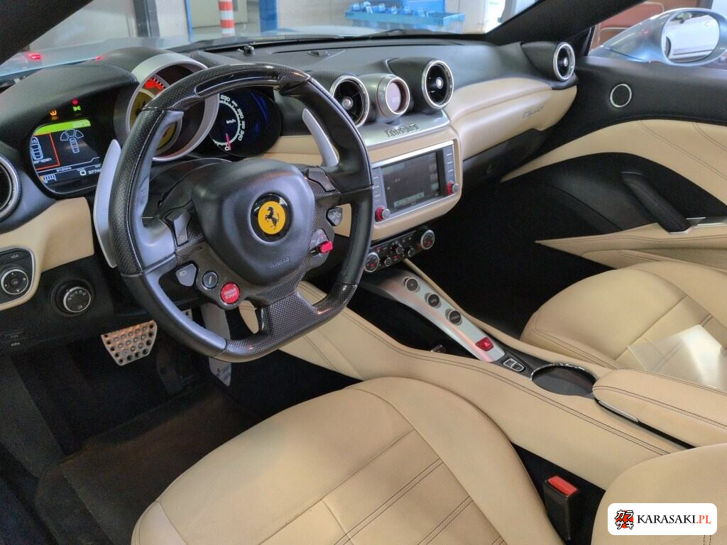 2016 Ferrari California T Base Grade 5