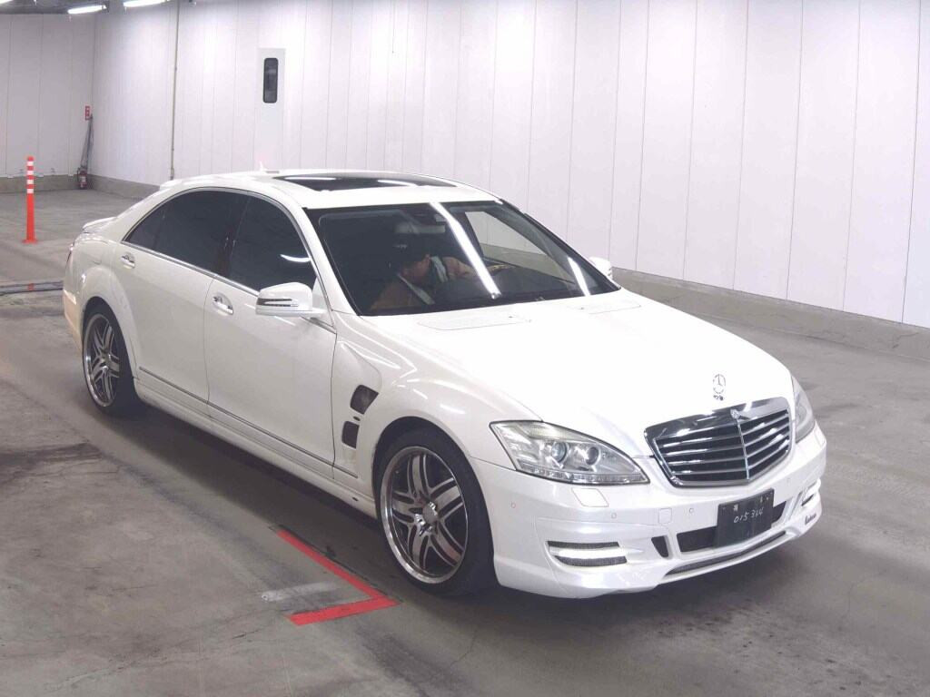Mercedes Benz S-Class 2010 z aukcji japońskiej