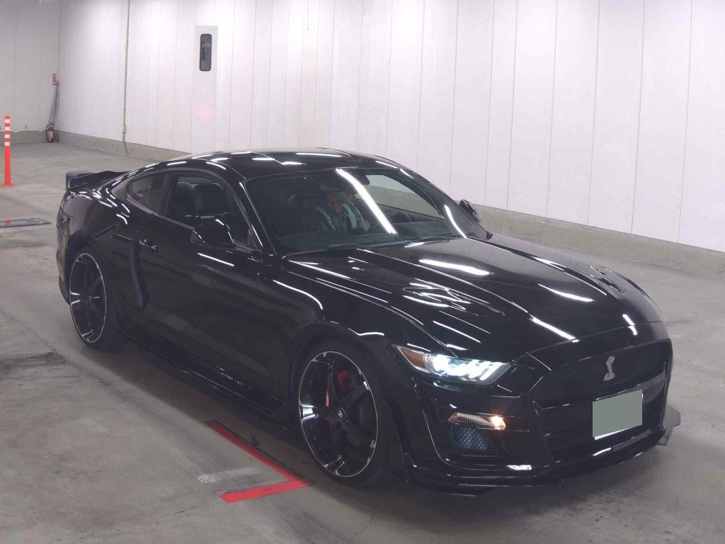 Ford Mustang 2016 z aukcji japońskiej