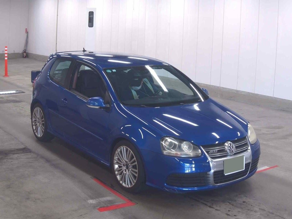 Volkswagen Golf 2007 z aukcji japońskiej