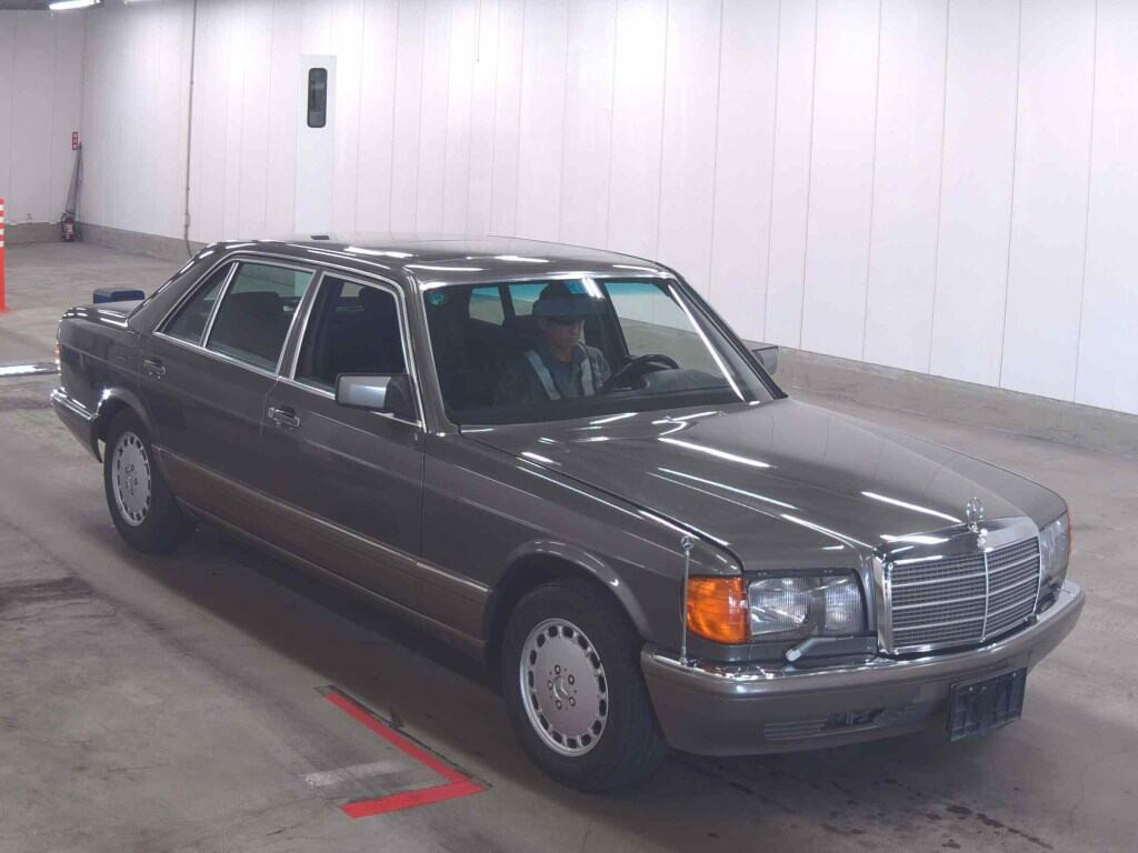 Mercedes Benz S-Class 1990 z aukcji japońskiej