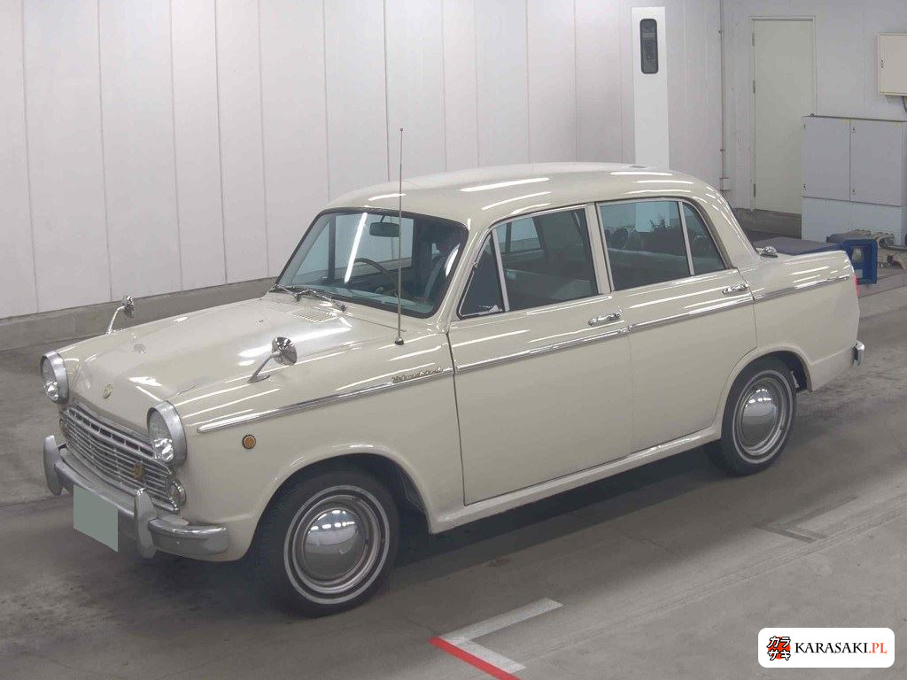 1962 Nissan Datsun Bluebird 4D 1200 Deluxe 3