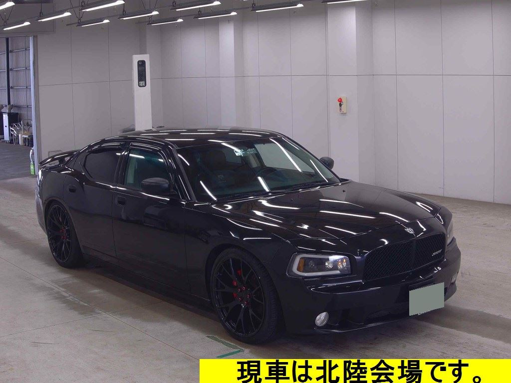Dodge Charger 2012 z aukcji japońskiej