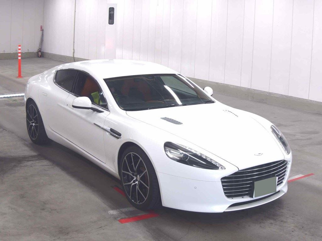 Aston Martin Rapide 2014 z aukcji japońskiej
