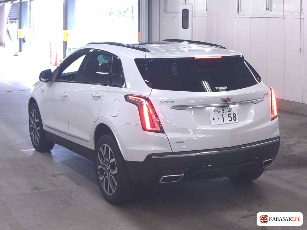 2025 Cadillac XT5 4WD Platinum Sport 2