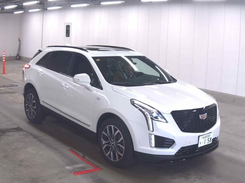 Cadillac XT5 2025 z aukcji japońskiej