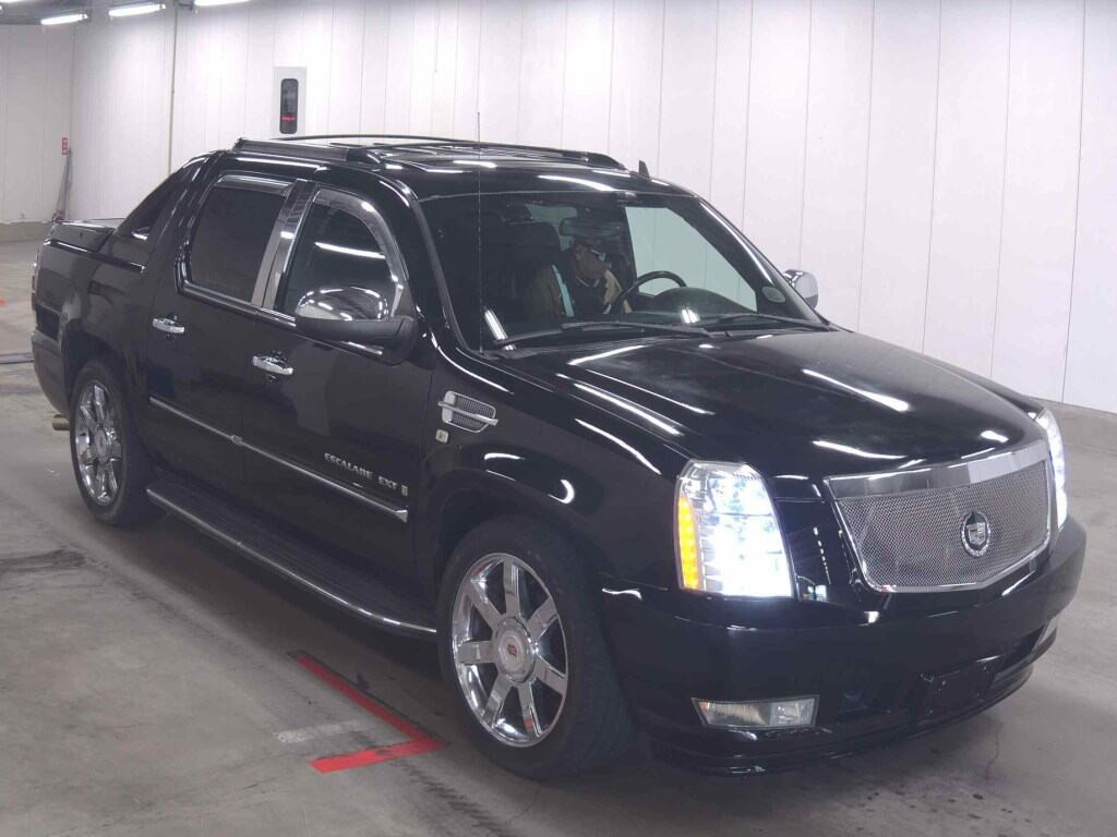 Cadillac Escalade Ext 2012 z aukcji japońskiej