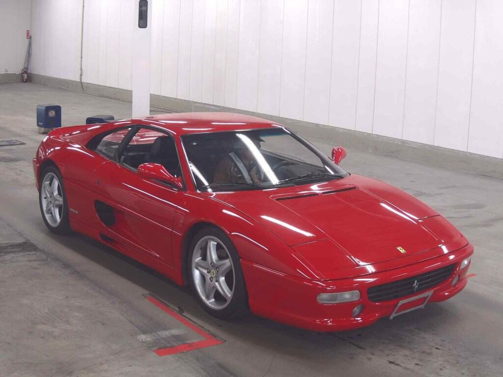 Ferrari F355 1996 z aukcji japońskiej