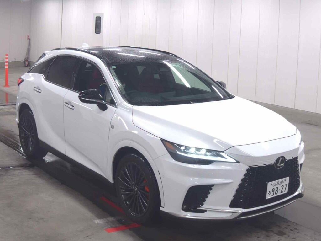 Lexus RX 2025 z aukcji japońskiej
