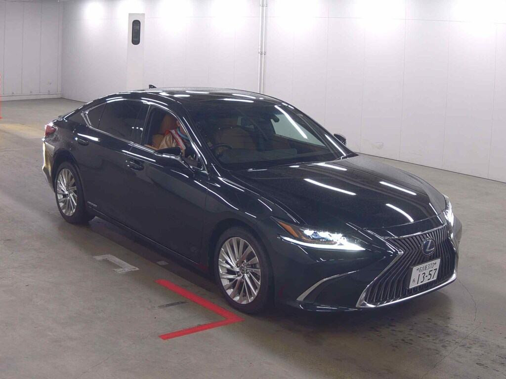 Lexus Es 2020 z aukcji japońskiej