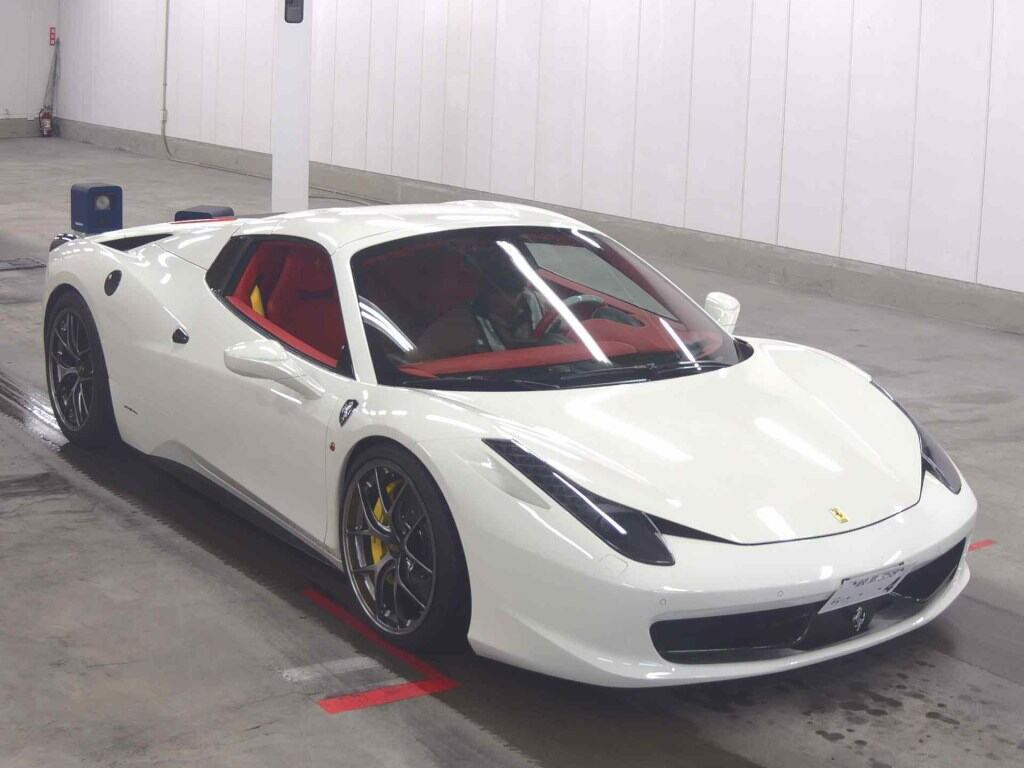 Ferrari 458 Spider 2014 z aukcji japońskiej