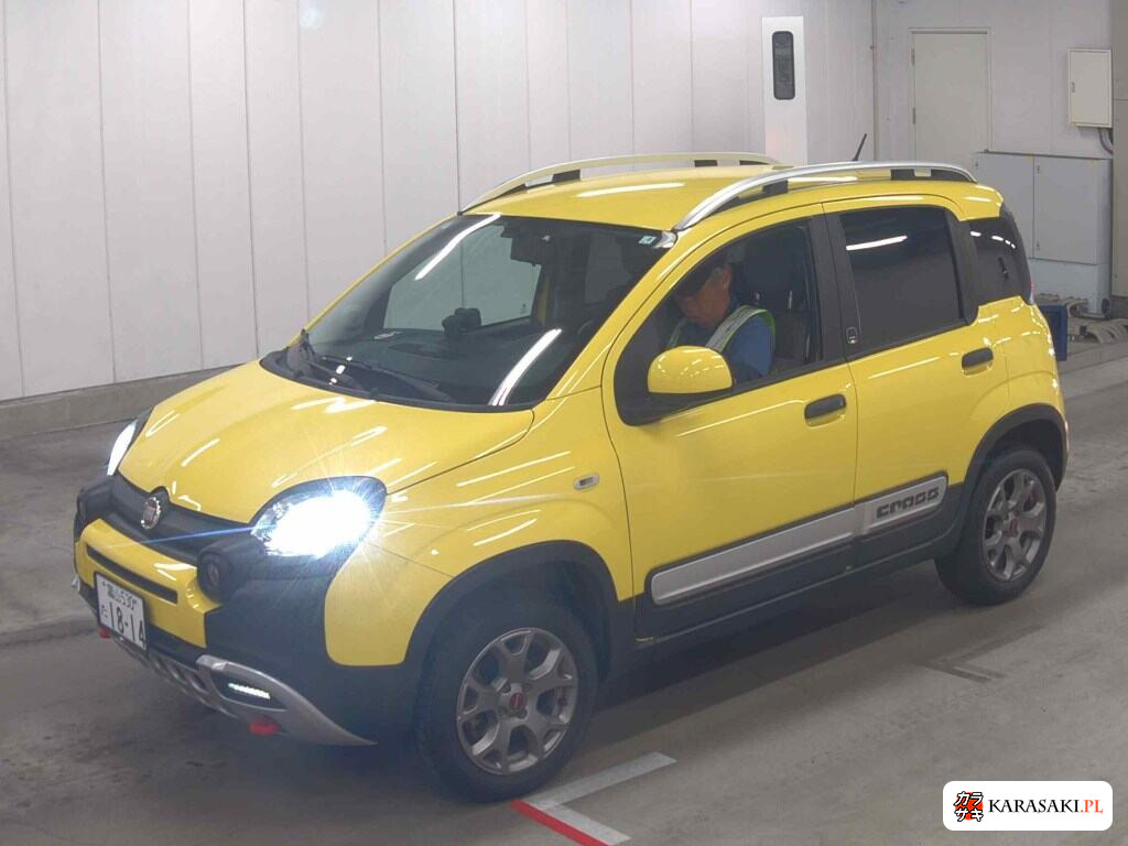 2021 Fiat Panda 5D 4WD Cross 4X4 3