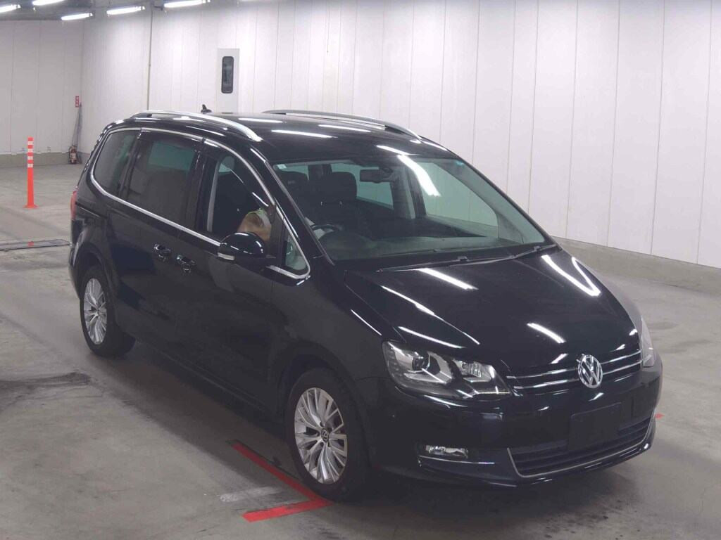 Volkswagen Sharan 2015 z aukcji japońskiej