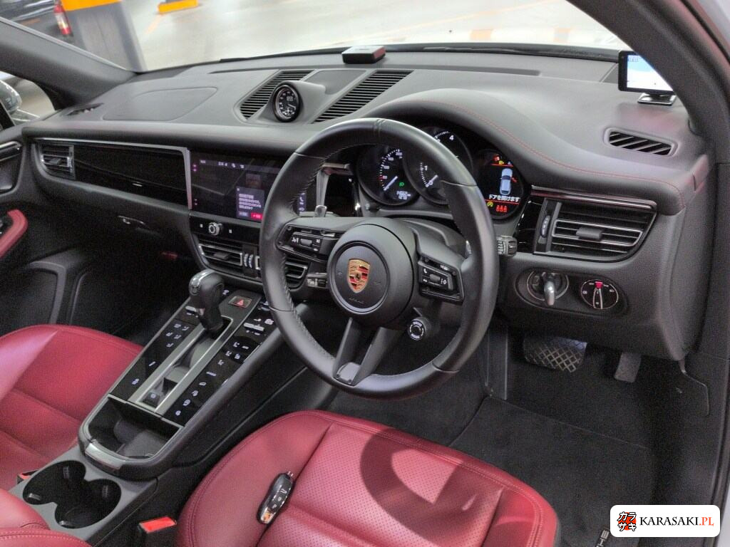 2023 Porsche Macan 4WD 5