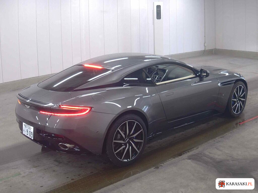 2017 Aston Martin DB11 Launch Edition 4